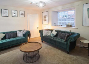 Host & Stay - Middle Farmhouse